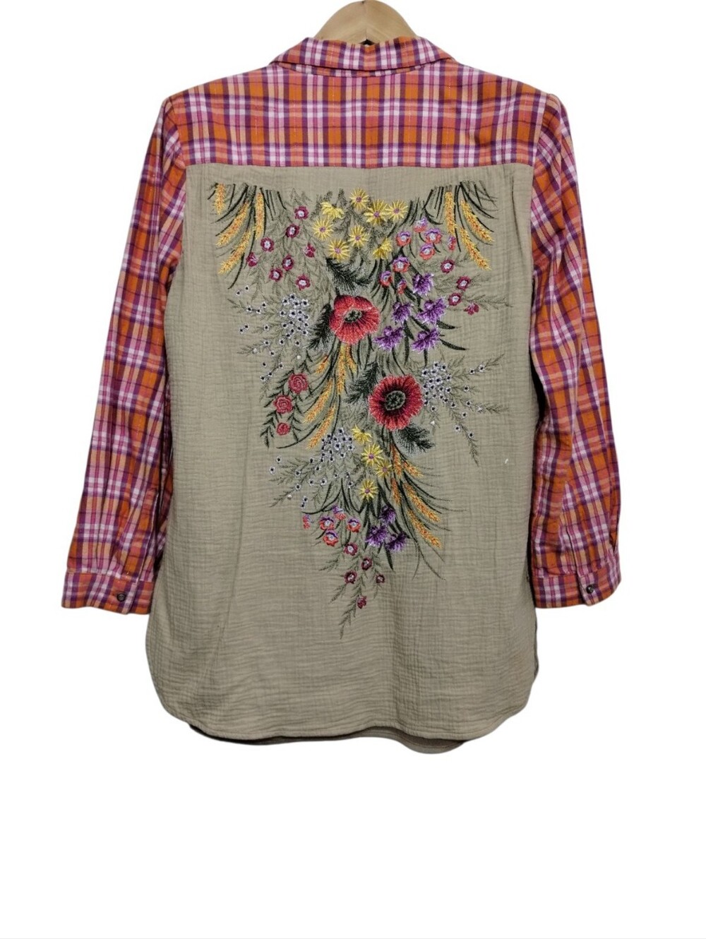 Aratta Silent Journey Women's L Button Up Shirt Plaid Embroidered Boho